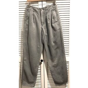 Saturday NYC Vintage 90s high rise pleated Gray Pants